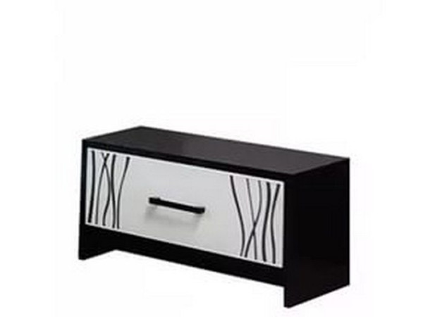 Тумбочка Бася новая