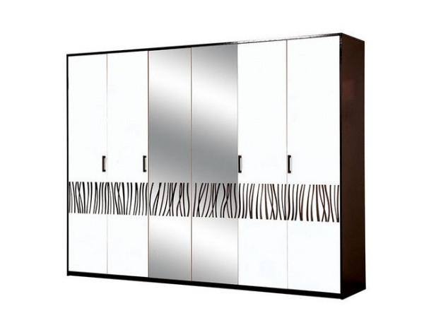 Шкаф 6Д Бася новая